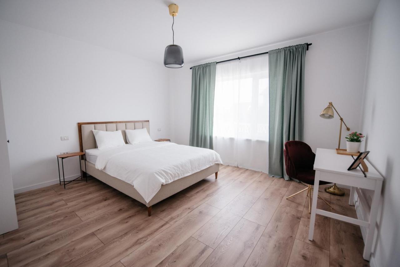 Nuez Apartments Dumbravita  Dış mekan fotoğraf