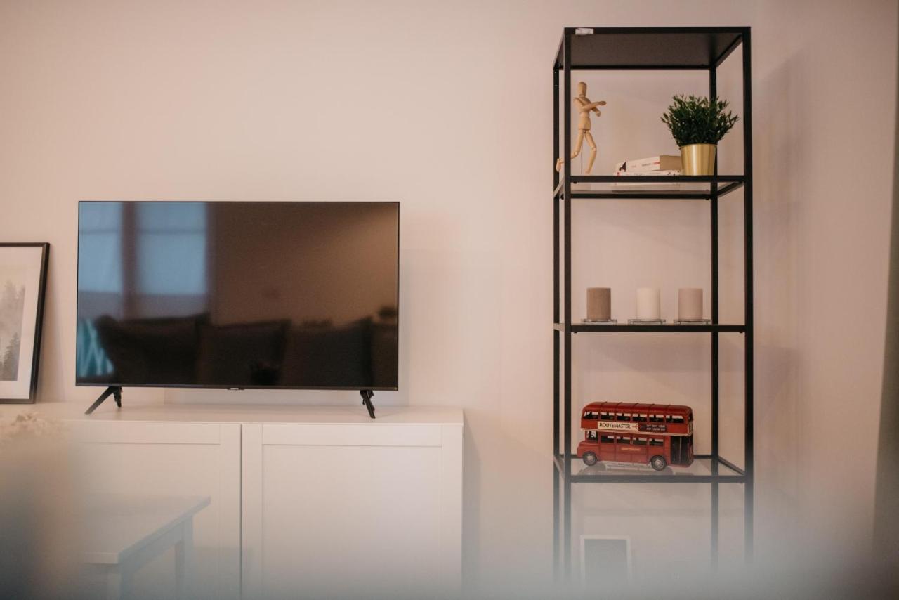 Nuez Apartments Dumbravita  Dış mekan fotoğraf