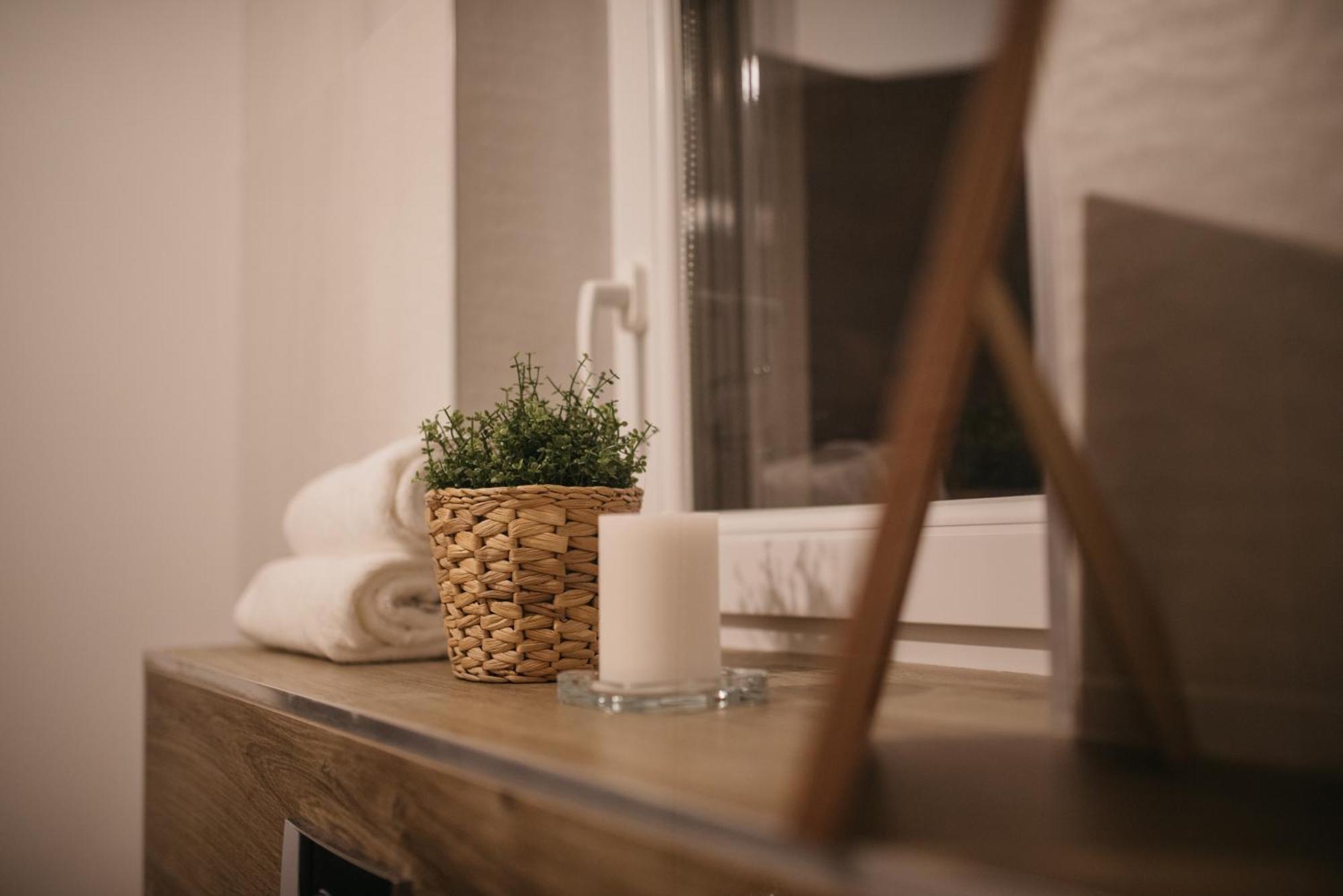 Nuez Apartments Dumbravita  Dış mekan fotoğraf