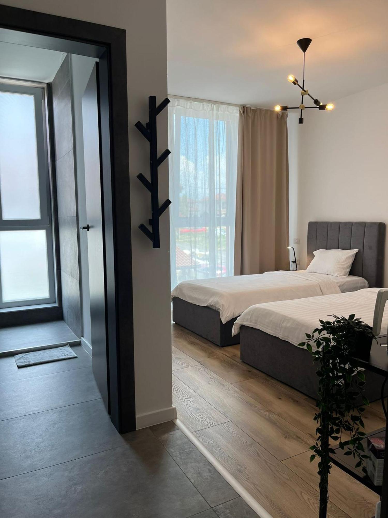 Nuez Apartments Dumbravita  Dış mekan fotoğraf